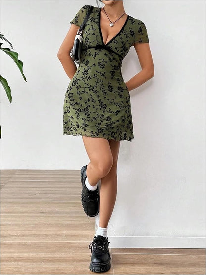 Floral Print Deep V-Neck Fitted Vintage Dress